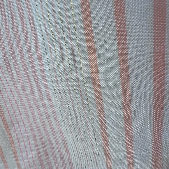 Gap easy stripe shirt. Color multi pink stripe. Size XL in excellent con… - Picture 14 of 14